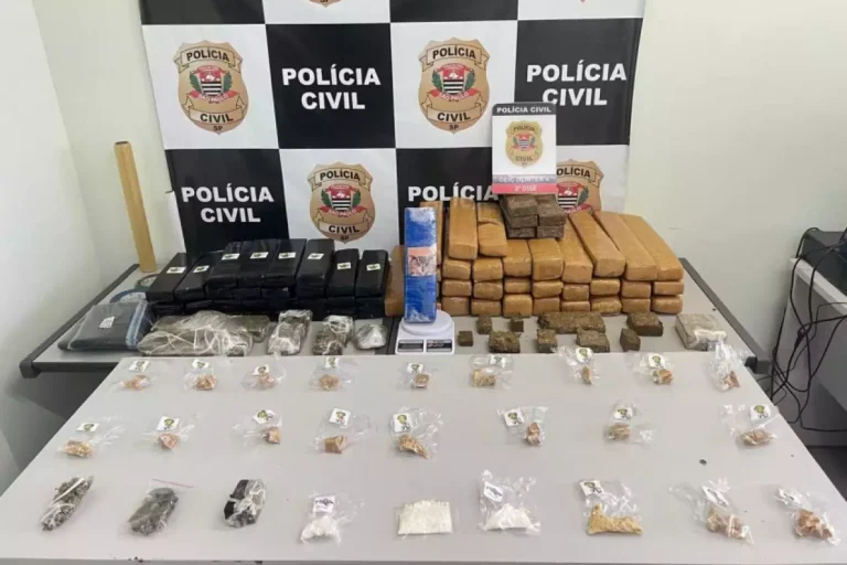 Polícia prende dupla com 70 kg de maconha em Bauru