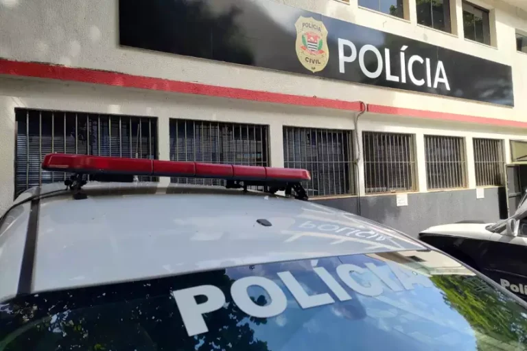 Briga por bicicleta termina com adolescente gravemente ferido a facadas em Bauru