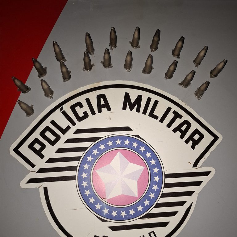 Polícia Militar apreende menor por tráfico de drogas em Jaú policia militar apreende menor por trafico de drogas em jau