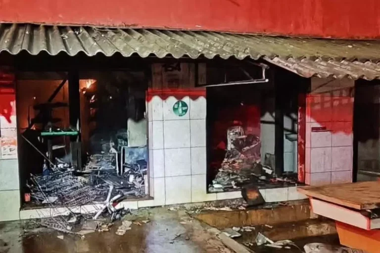 minimercado-e-consumido-por-incendio-em-jau-e-policia-investiga-o-caso